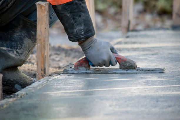 Best Concrete Sidewalk Installation in Luling, TX